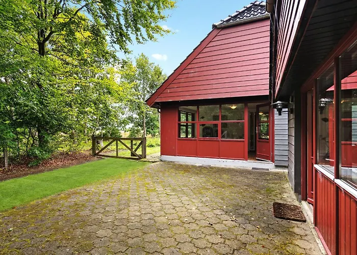 5 Bedroom Amazing In Ulfborg